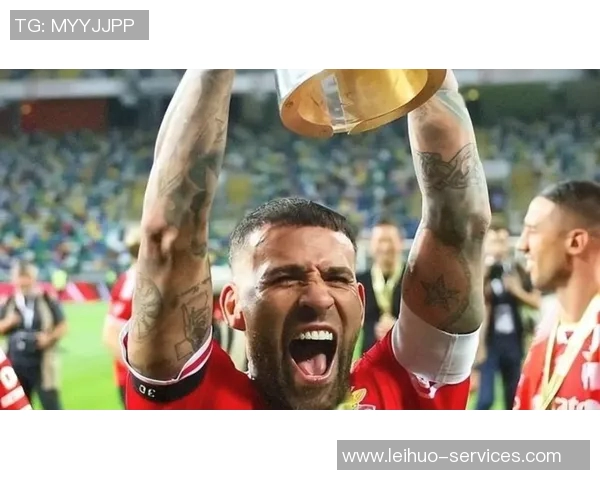 本菲卡大胜波尔图引发红牌争议赛后点评激烈讨论