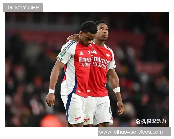 足总杯精彩对决那不勒斯小胜曼联引发转会风波与全场沸腾