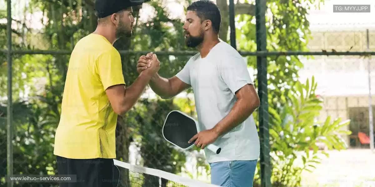 正品周边彰显态度，球迷专属热血收藏🎯